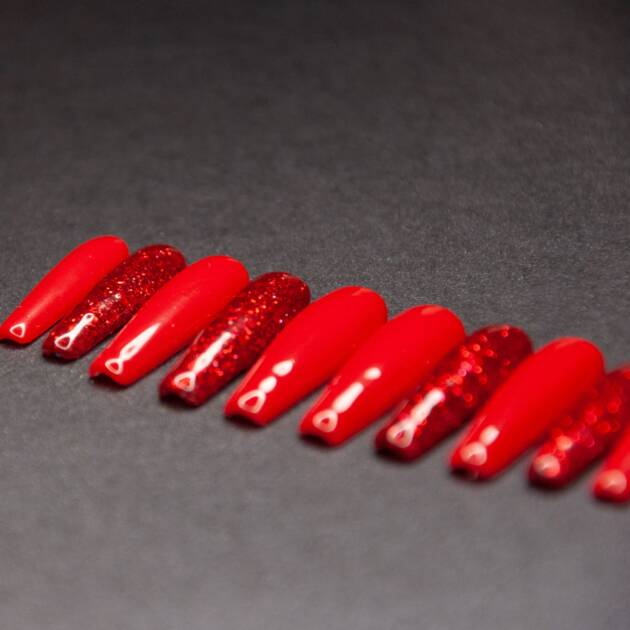 Sha Nails - Red Glittering - Press on nails