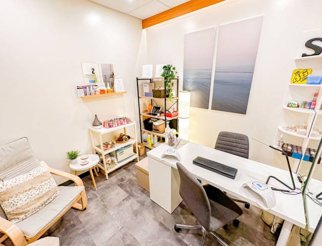 Sha Nails nail room